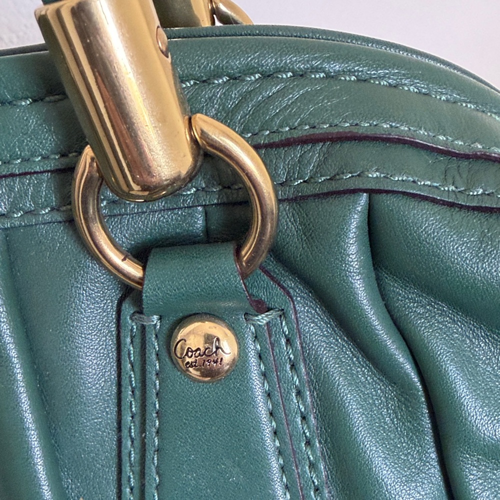 VINTAGE Coach Dark Green Leather Satchel with Gold Hardware - Picture 7 of 16